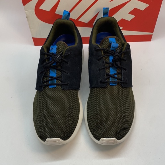 Nike  Menś Roshe Run Sneakers Size 11.5 - Picture 3 of 14